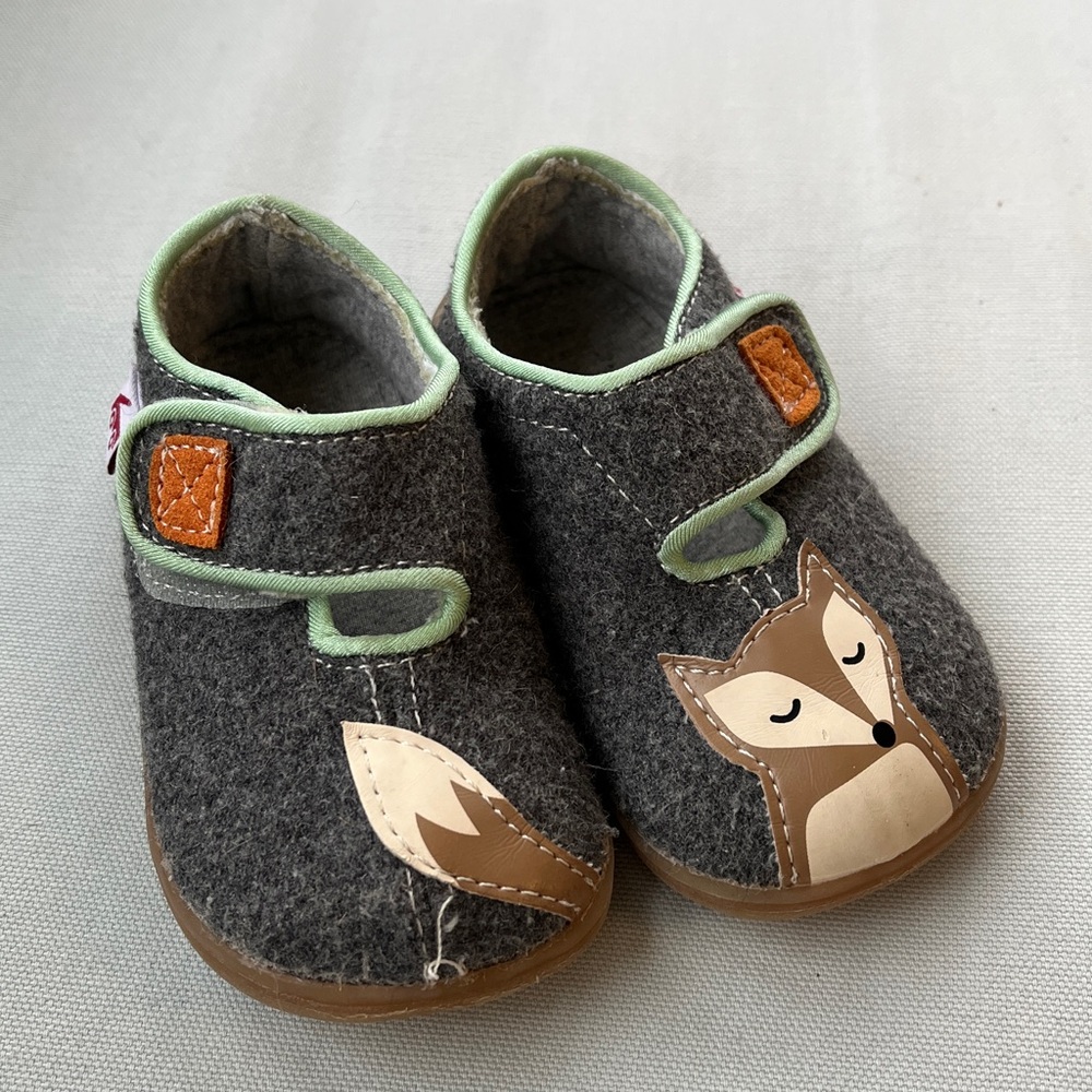 Gray size six Baby slippers with Fox Design
